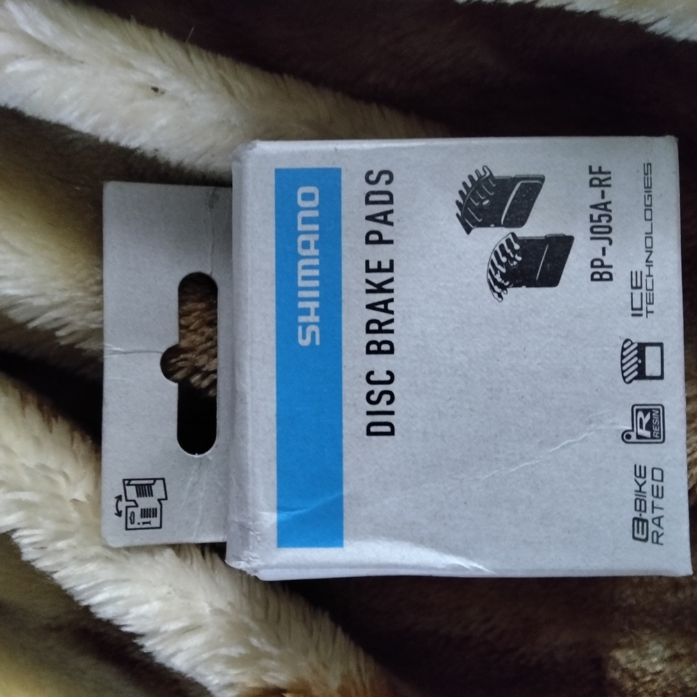 Shimano Blue and Gray Disc Brake Pads